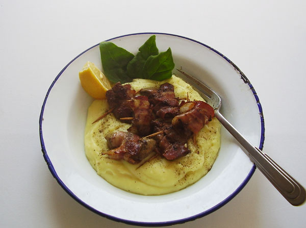Bacon Wrapped Chicken Liver : Frugal, country style chicken liver wrapped in slices of smoked bacon, served on mashed potatoes.