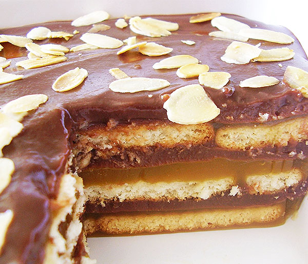 Jaffa Icebox Cake: Perfect fusion of orange, chocolate and butter cookies !
