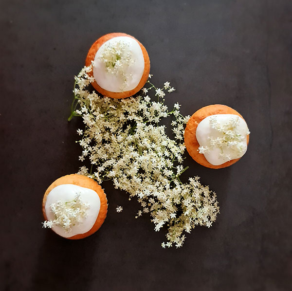 Lemon Cupcakes with Elder flower Cream Cheese Frosting are perfectly balanced flower scented cupcakes with lemon and cream cheese on the top. Lemon Cupcakes with Elder flower Cream Cheese Frosting are perfectly balanced flower scented cupcakes with lemon and cream cheese on the top.
